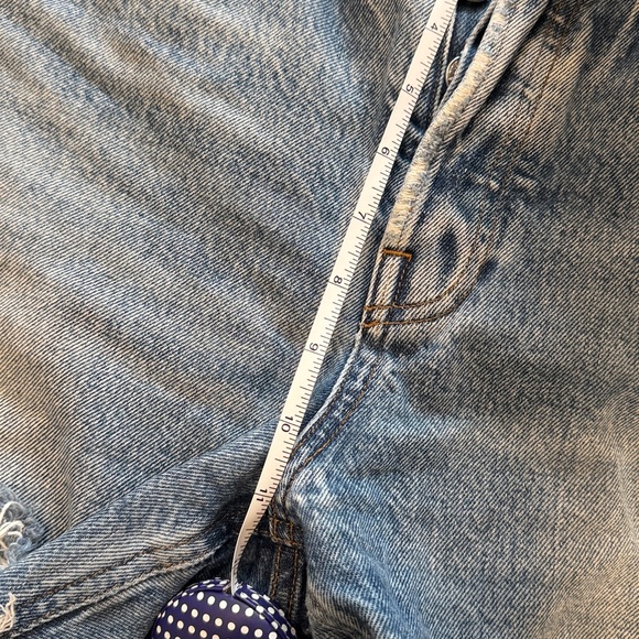 AGOLDE Riley Short - size 27 - Picture 4 of 7